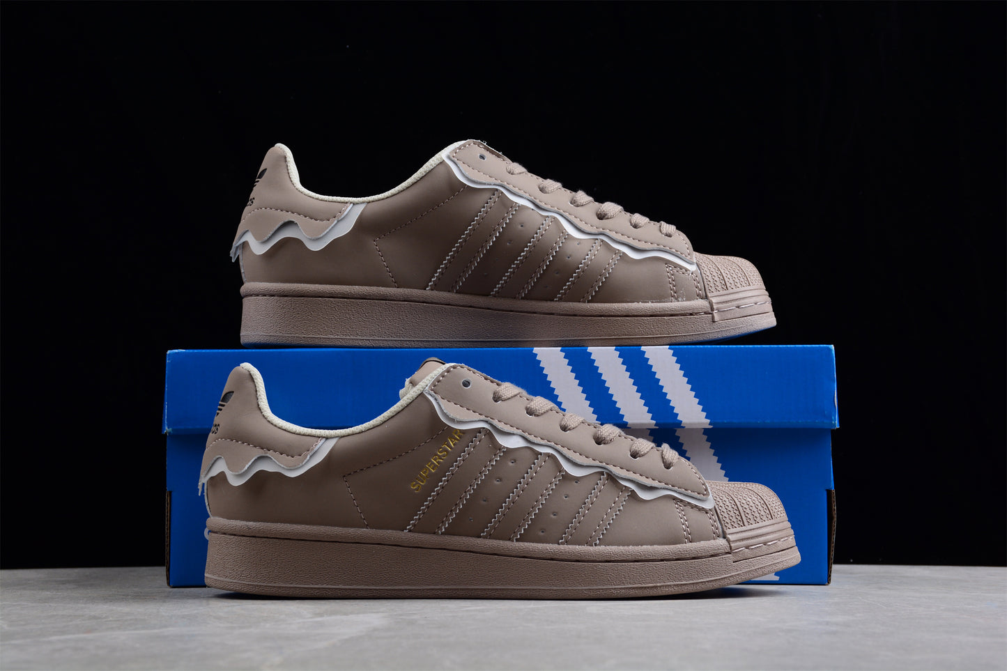 Ad Originals Superstar GW4440