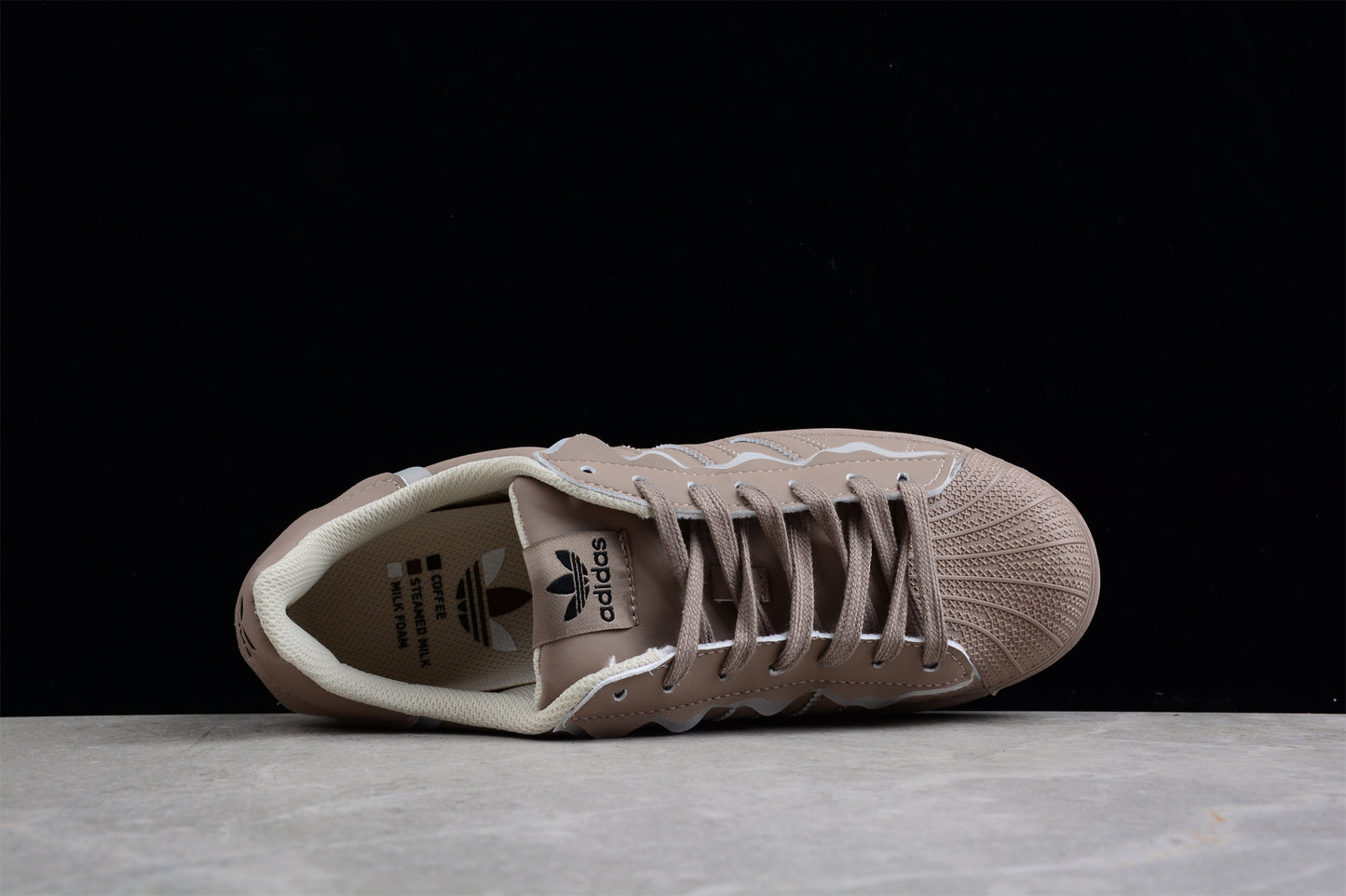 Ad Originals Superstar GW4440