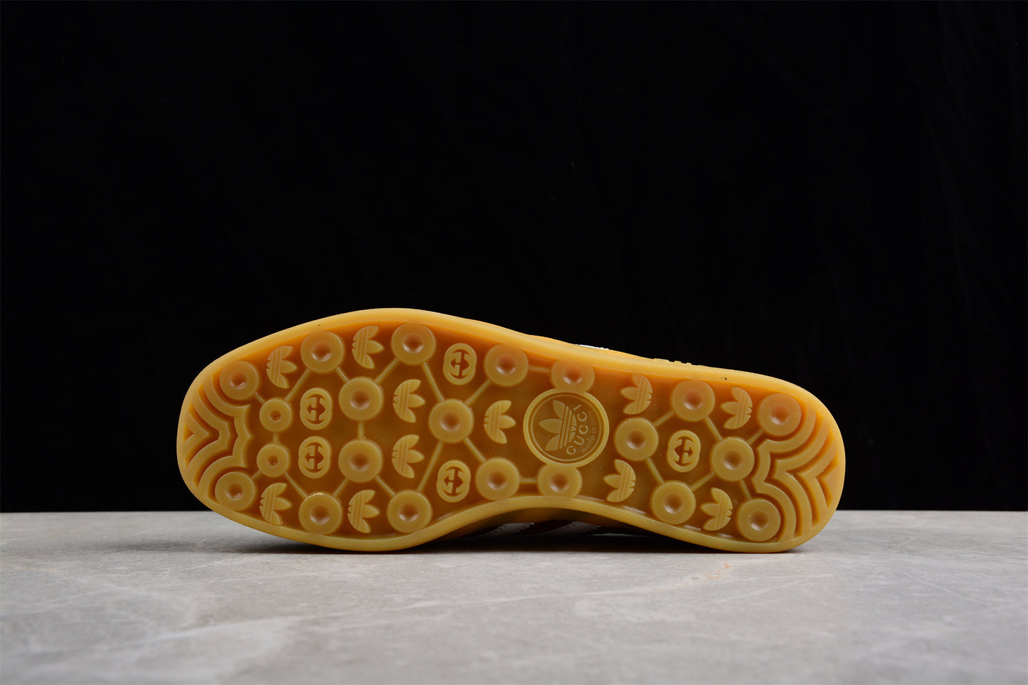 Ad Originals x Gucci Gazelle HQ8851