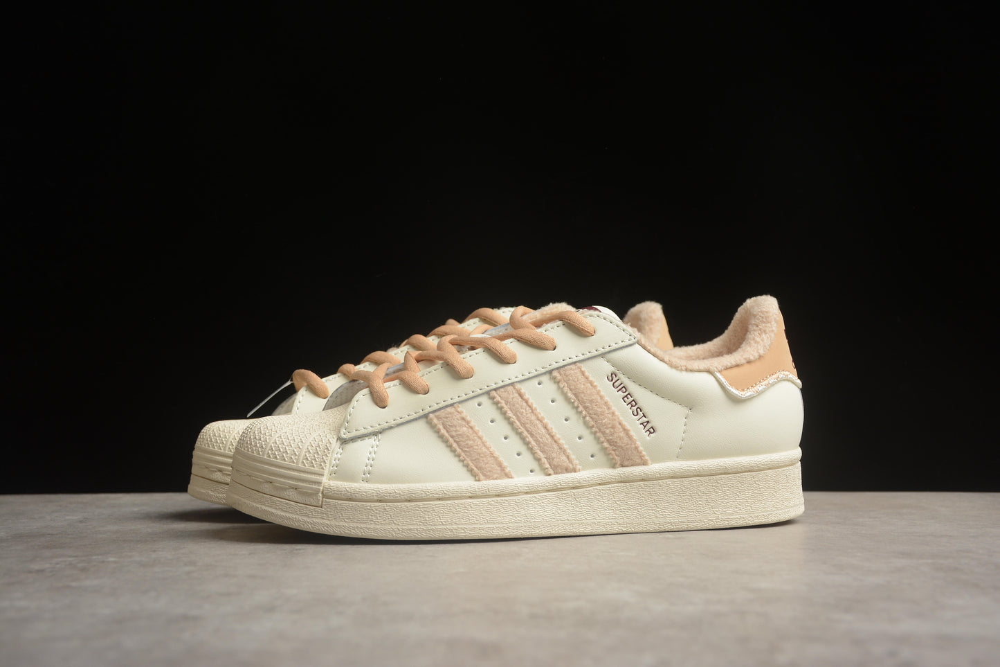 Ad Superstar GY2527