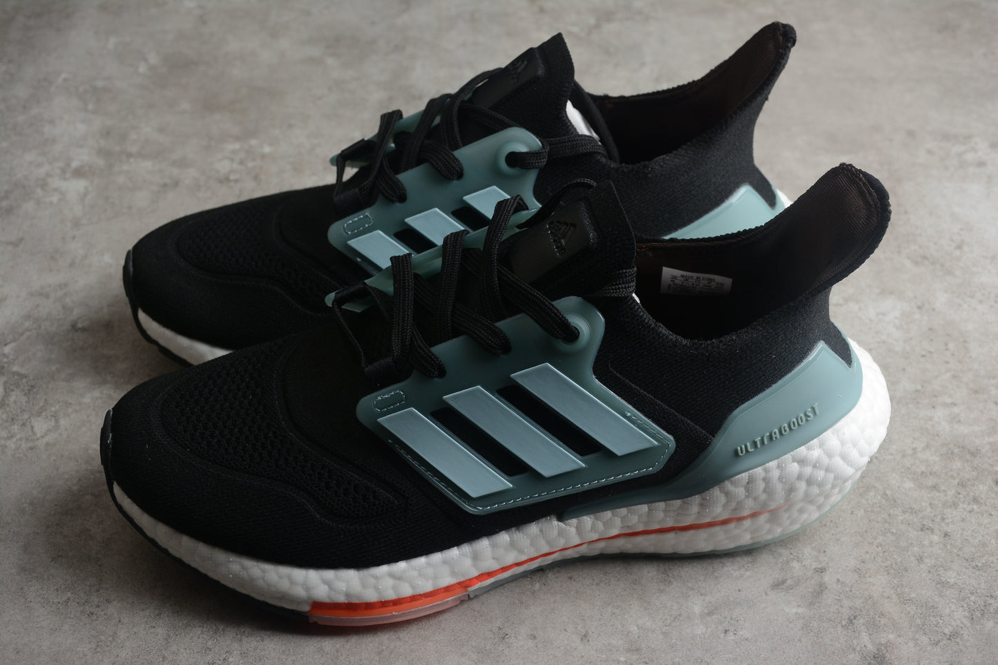 Ad Ultra Boost 22 Consortium GX3060