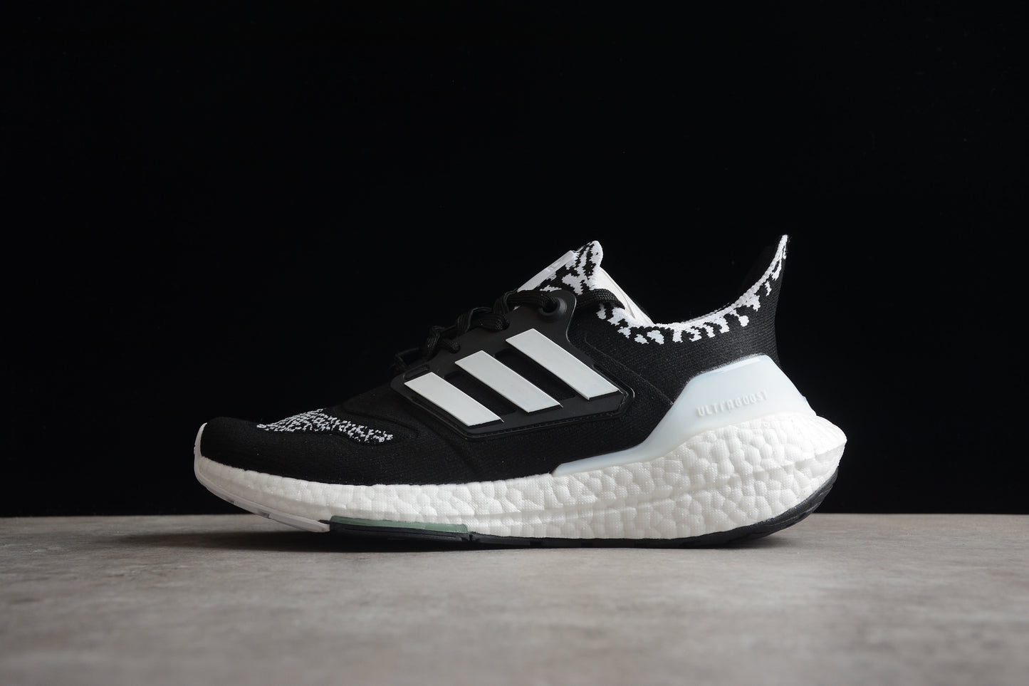 Ad Ultra Boost 22 Consortium GX8019
