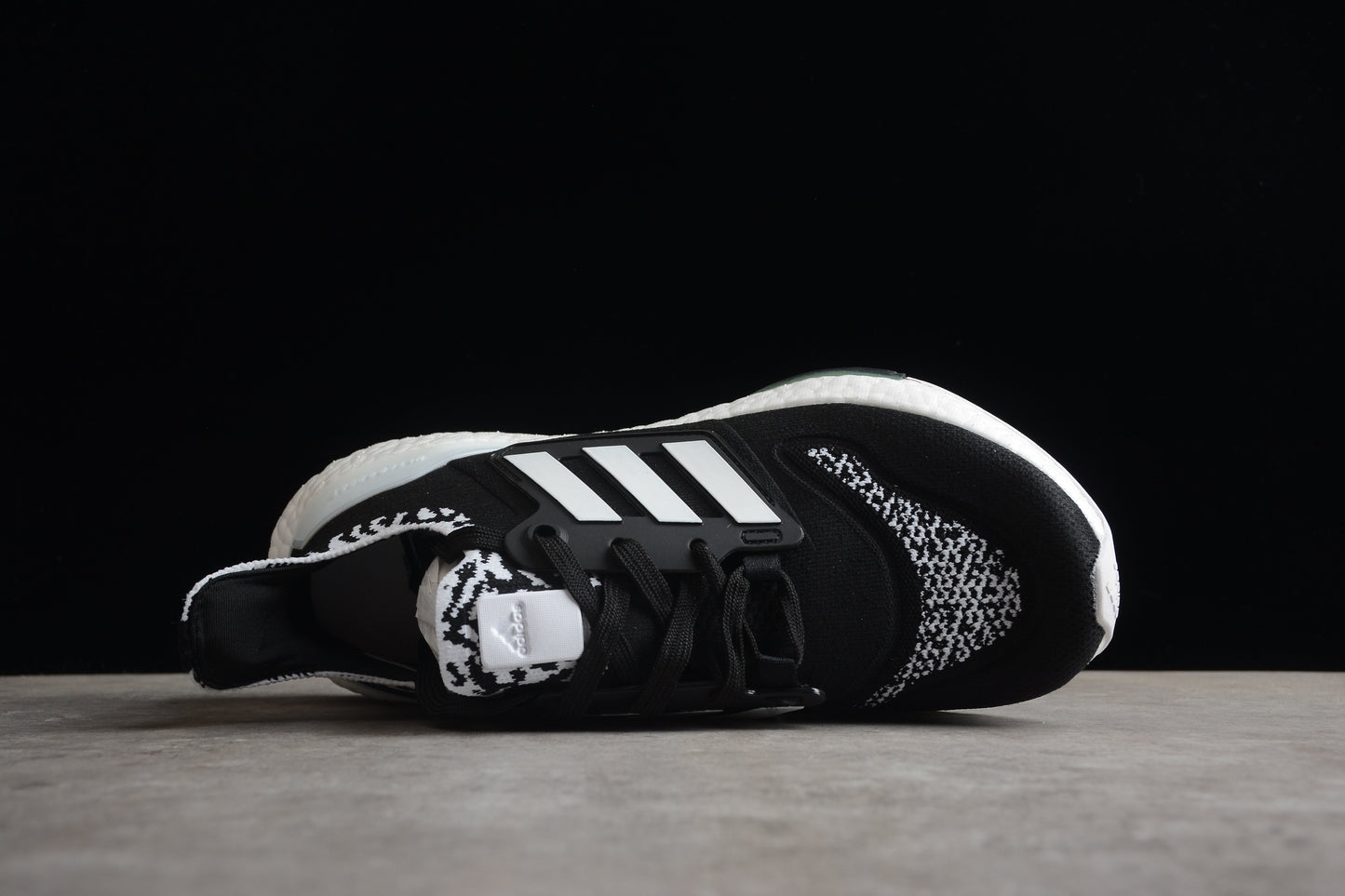 Ad Ultra Boost 22 Consortium GX8019