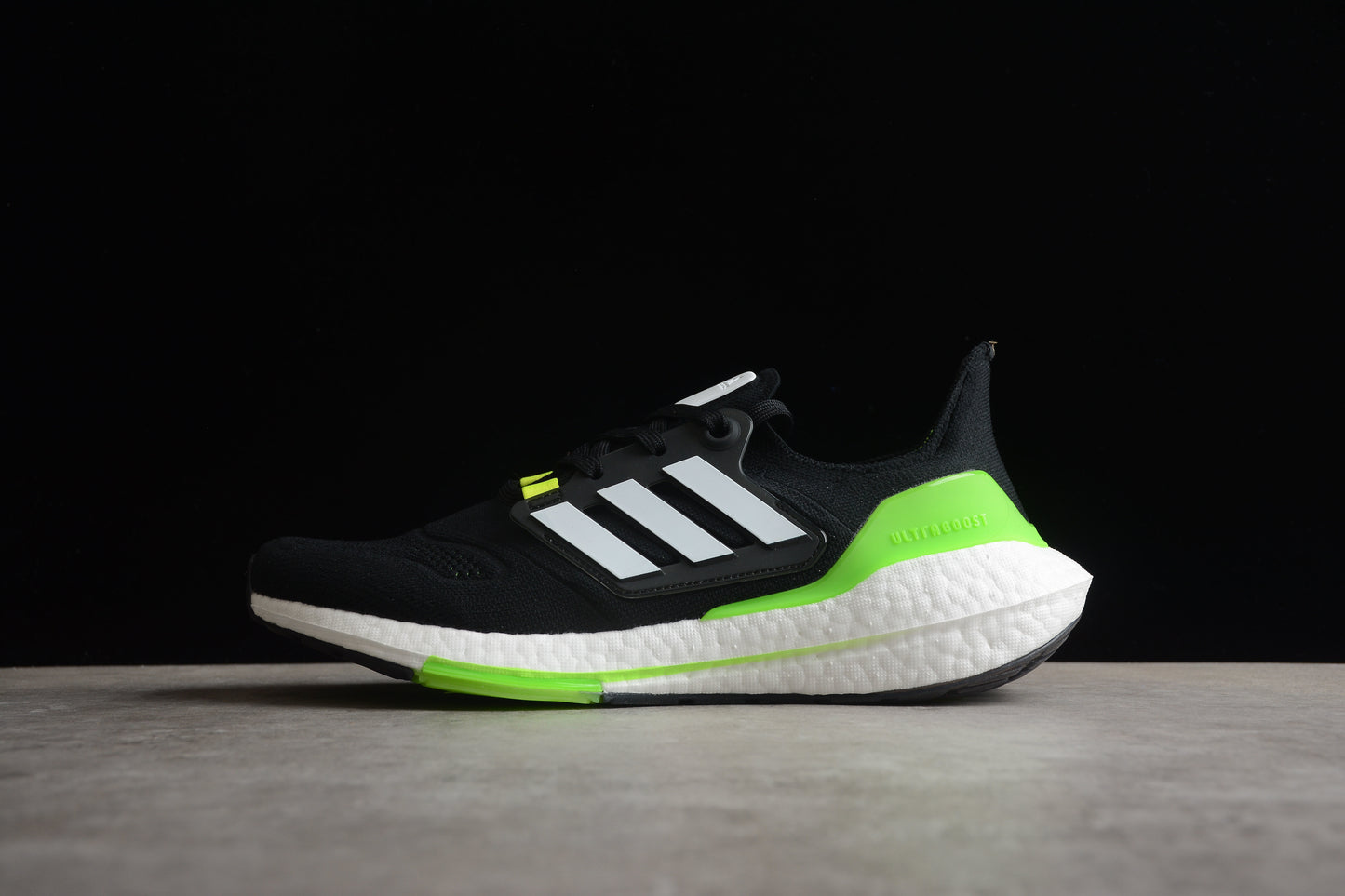 Ad Ultra Boost 22 "Made With Nature" GX6640