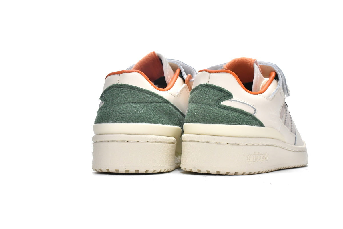 44USD GY4125 adidas Forum 84 Low Fleece