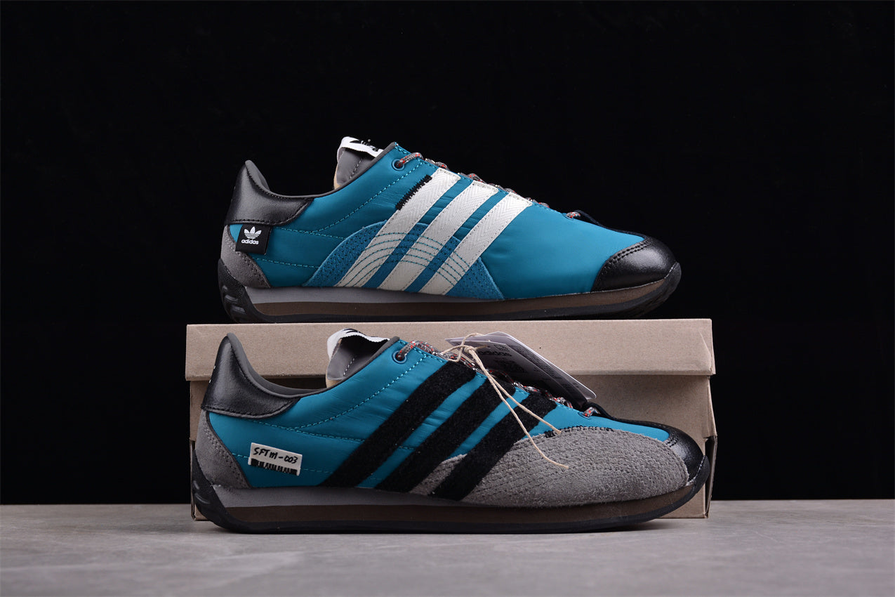 Adidas Originals Country Kamanda IF9707