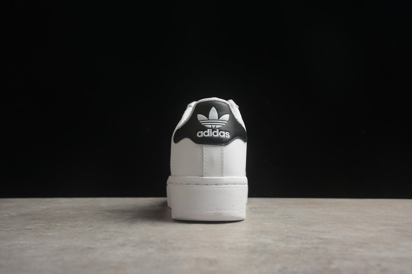 Adidas Originals Superstar XLG IF9995