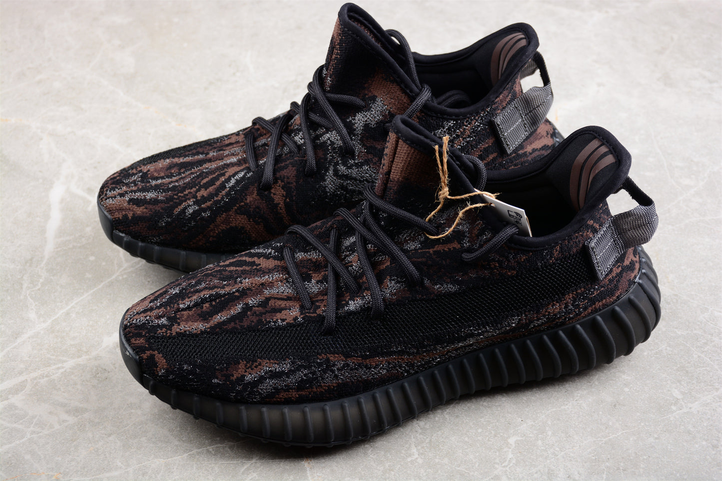 Adidas Yeezy Boost 350 V2 MX Rock GW3774