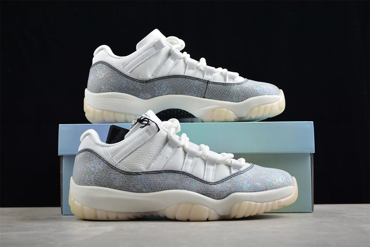 Air Jordan 11 Low "CNY" AJ11 HQ7000-001