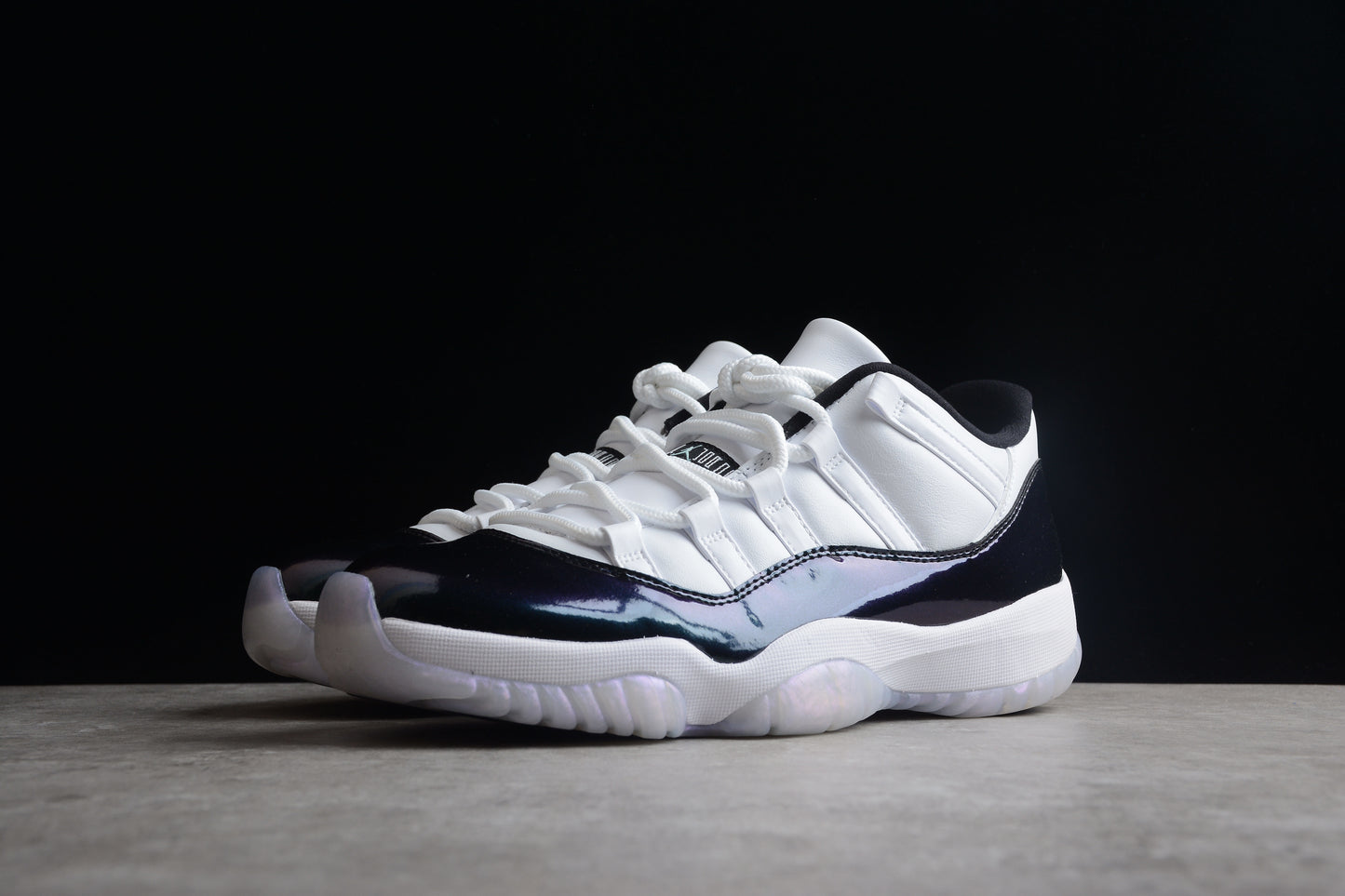 Air Jordan 11 Low " Easter " AJ11 528895-145