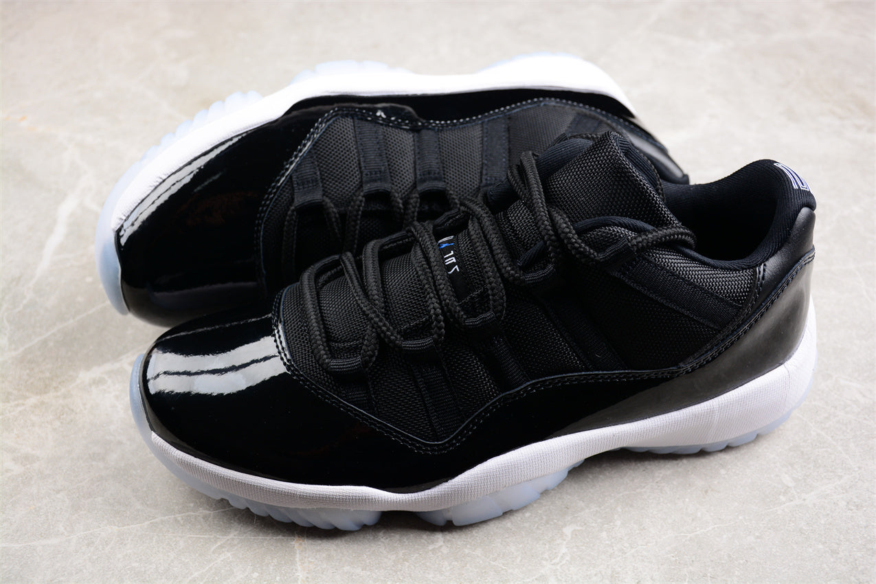 Air Jordan 11 Low "Space Jam" AJ11 FV5104-004