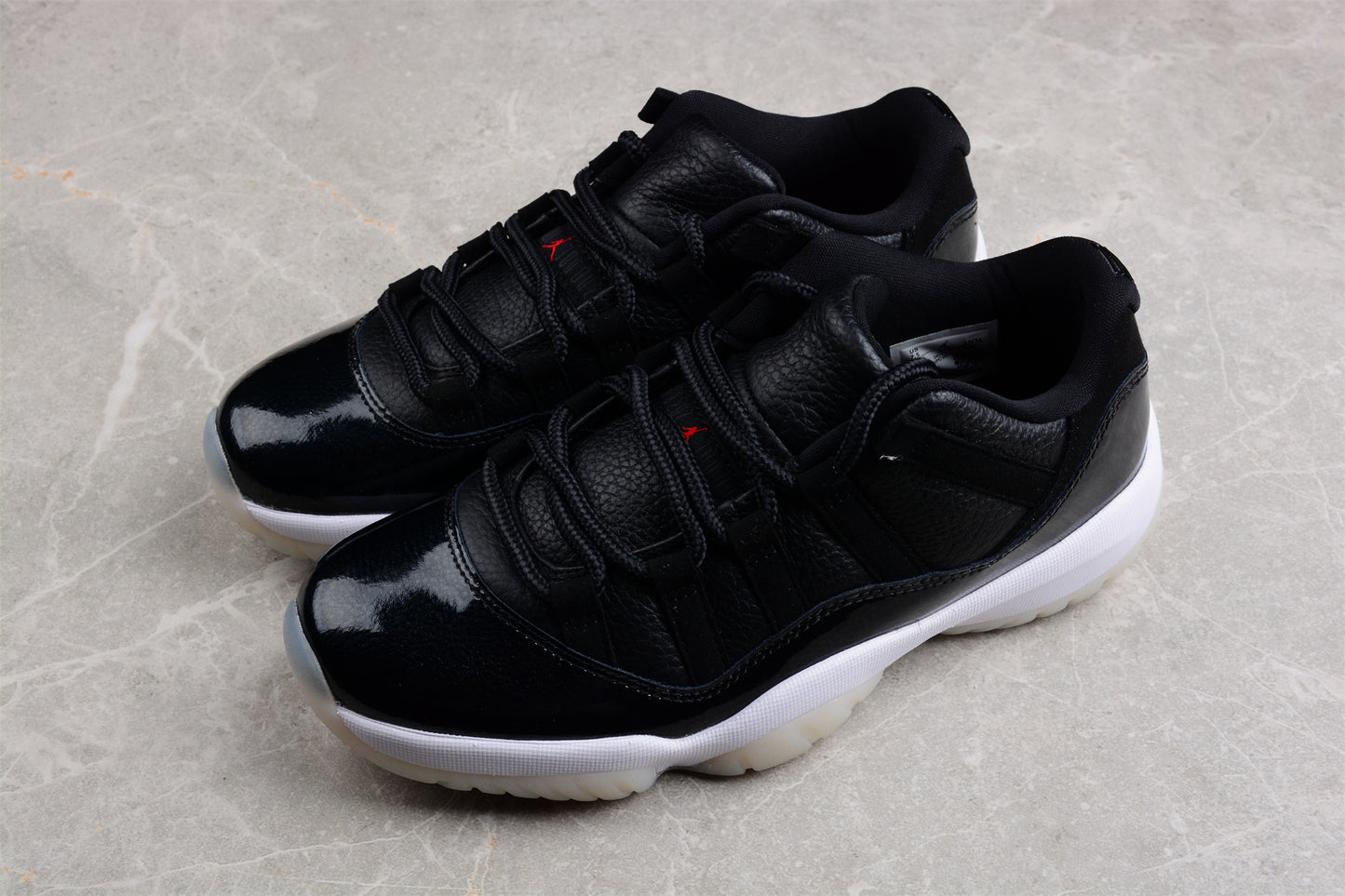 Air Jordan 11 Retro Low "72-10" AJ11 AV2187-001