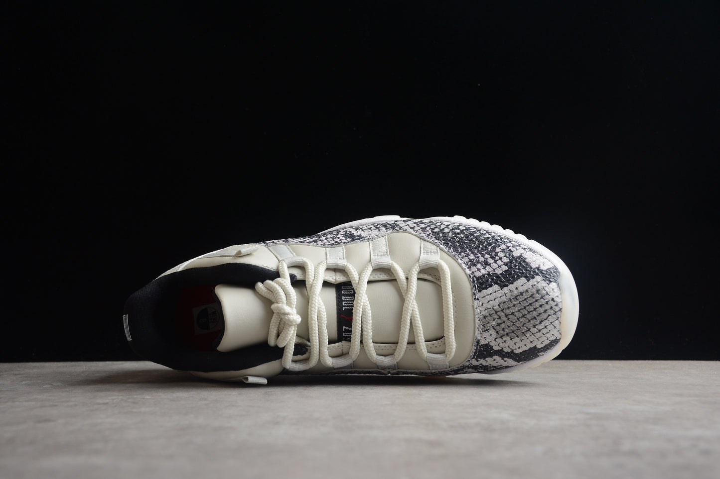 Air Jordan 11 Retro Low " Pure Violet " AJ11 CD6846-002