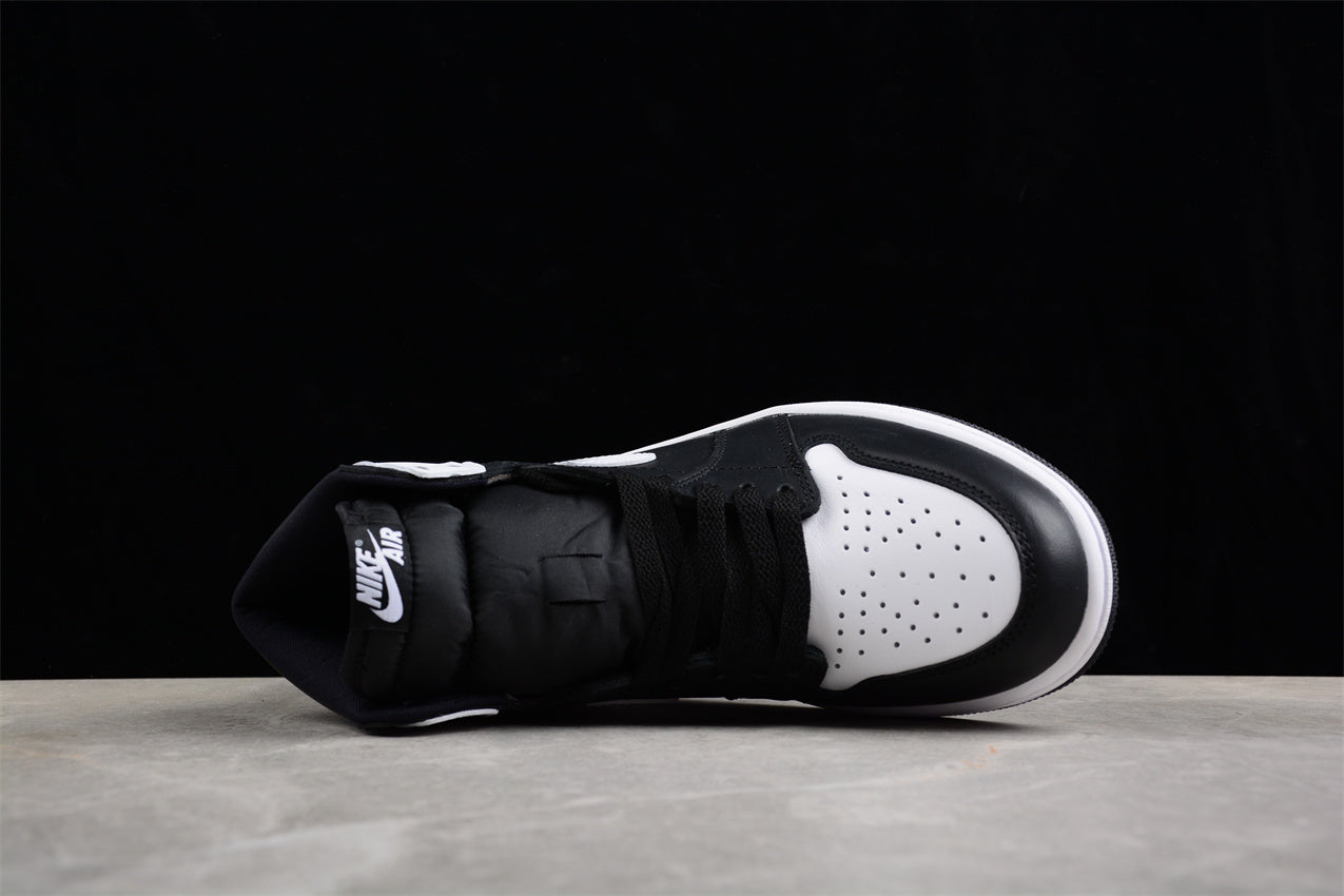 Air Jordan 1 High OG "Reverse Panda" AJ1 DZ5485-010
