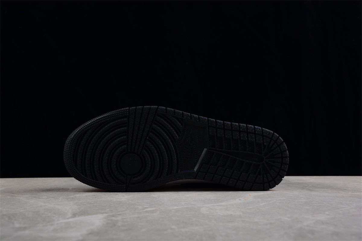 Air Jordan 1 High OG "Skyline" DX0054-805