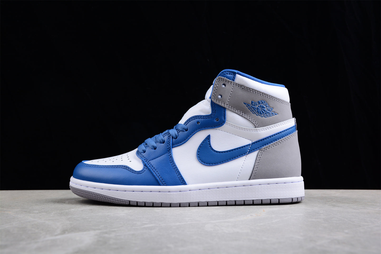 Air Jordan 1 High OG "True Blue" AJ1 DZ5485-410