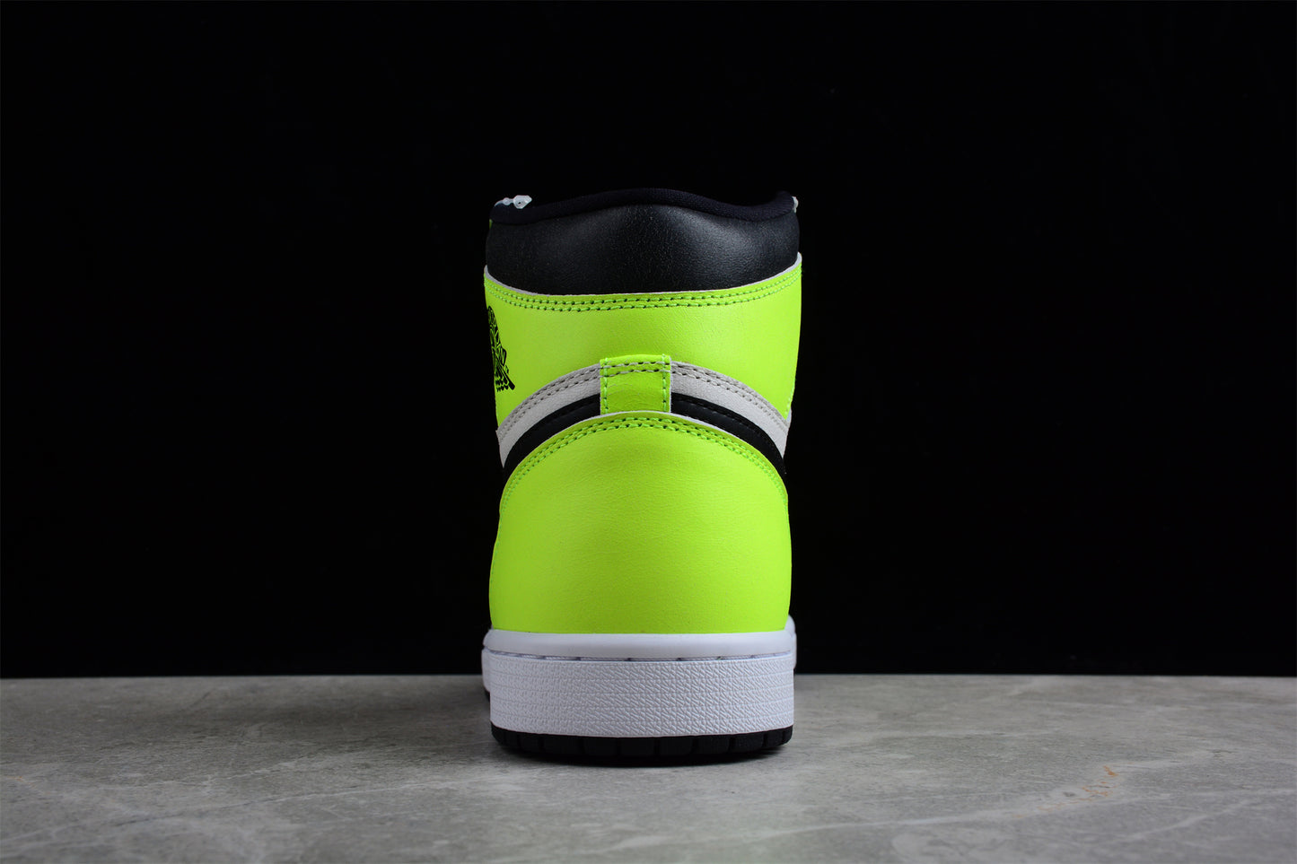 Air Jordan 1 High OG "Volt" AJ1 555088-702