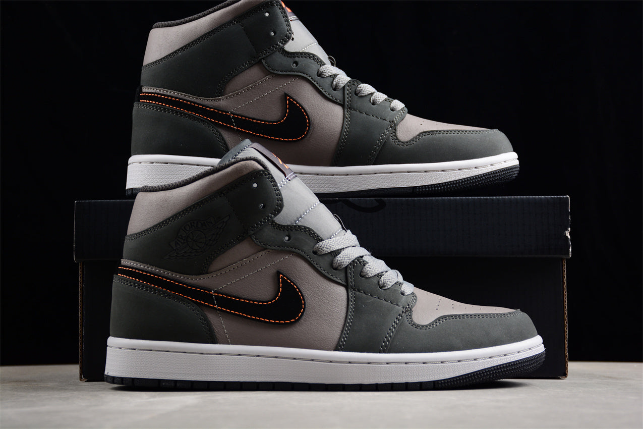 Air Jordan 1 Mid AJ1 FQ8338-017