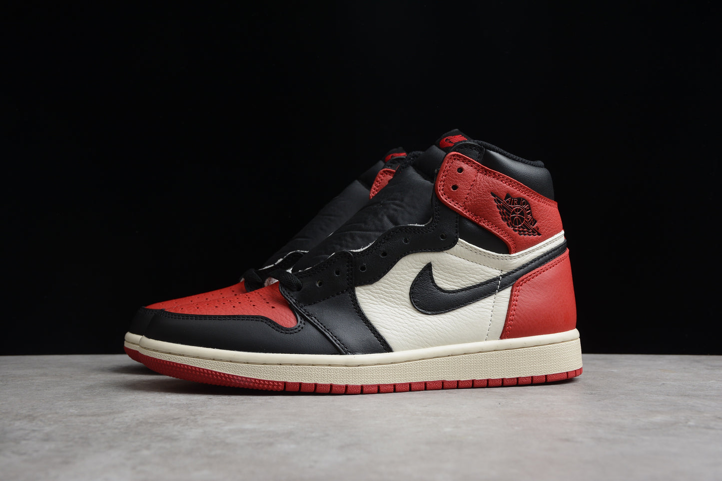 Air Jordan 1 Retro High OG AJ1 R28 555088一140