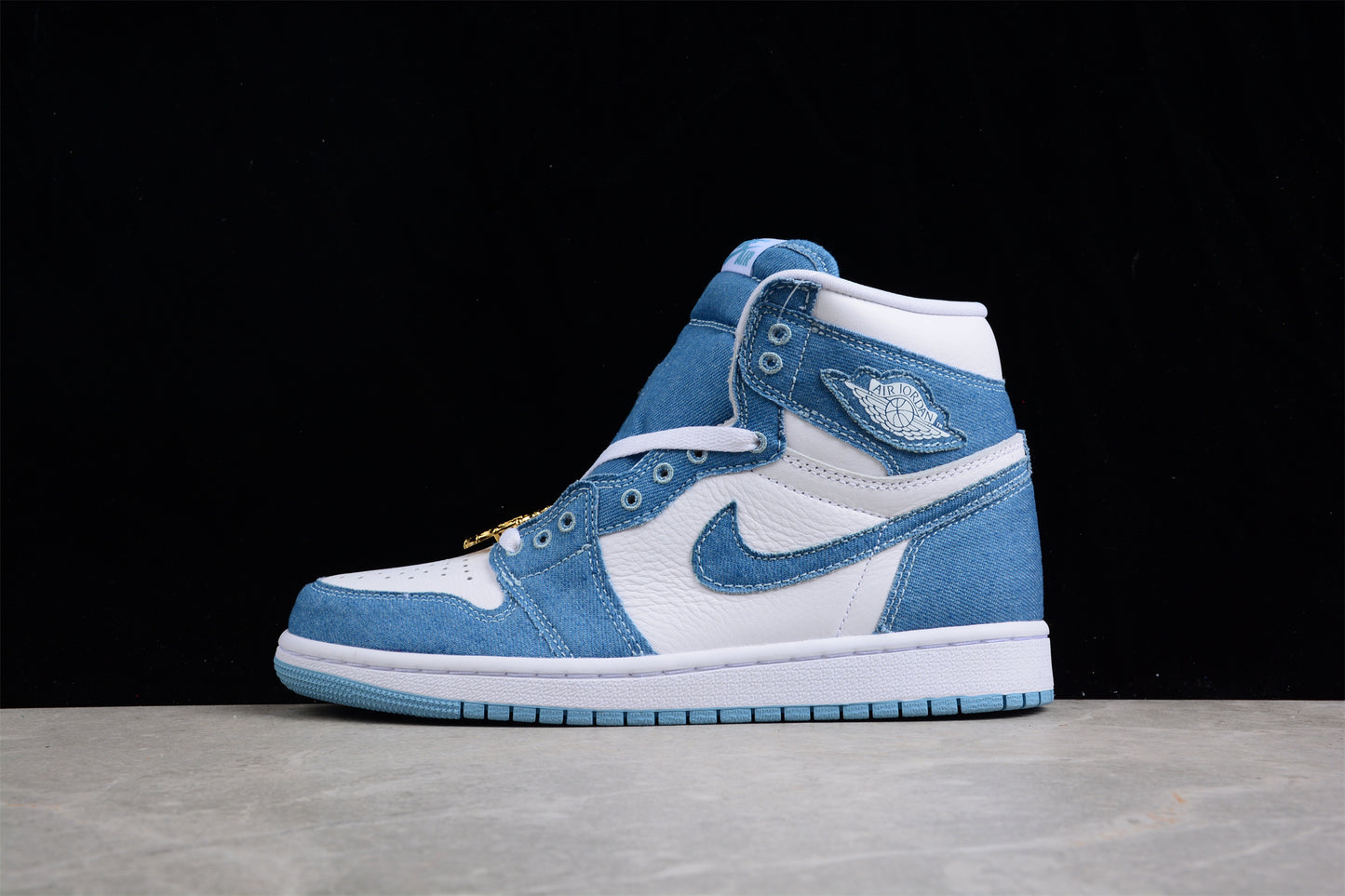 Air Jordan 1 Retro WMNS “Denim” DM9036 104WL
