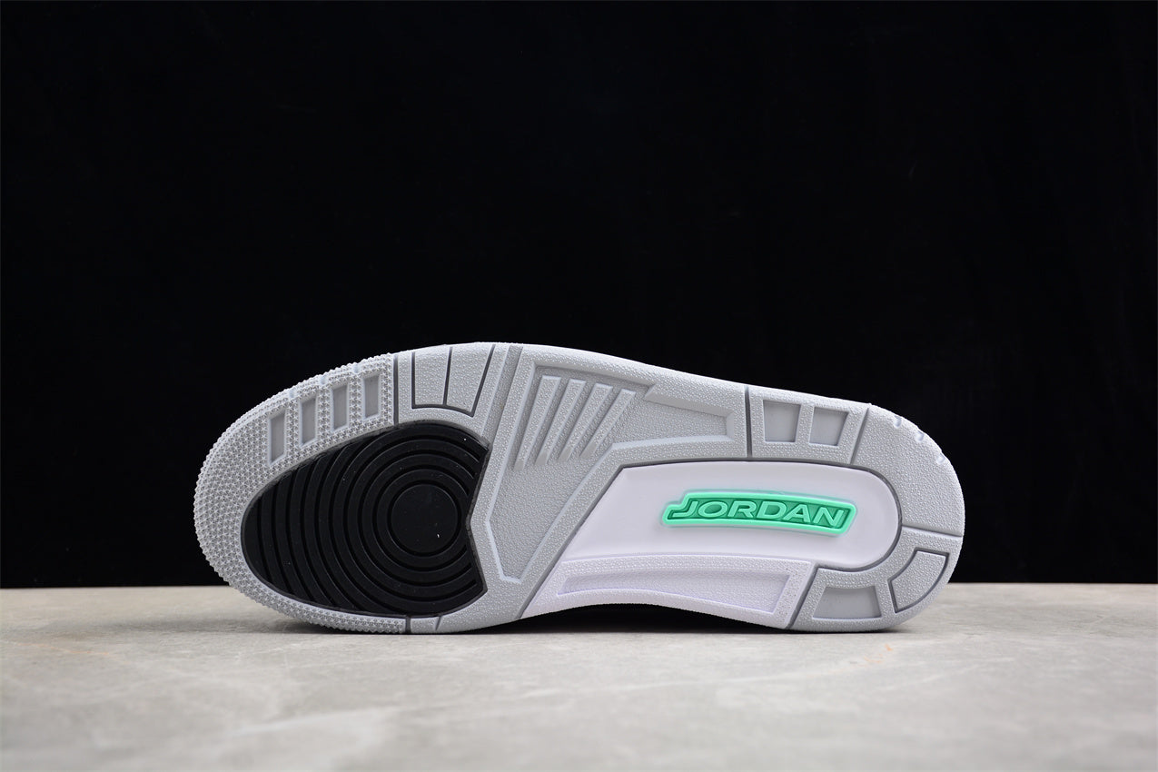 Air Jordan 3 "Green Glow" AJ3 CT8532-031