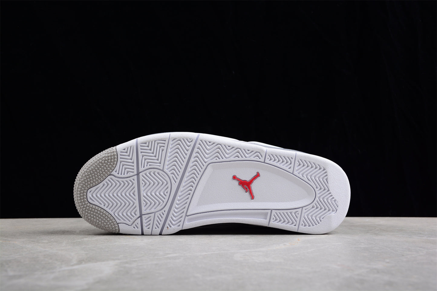 Air Jordan 4 Retro "White Oreo CT8527-100