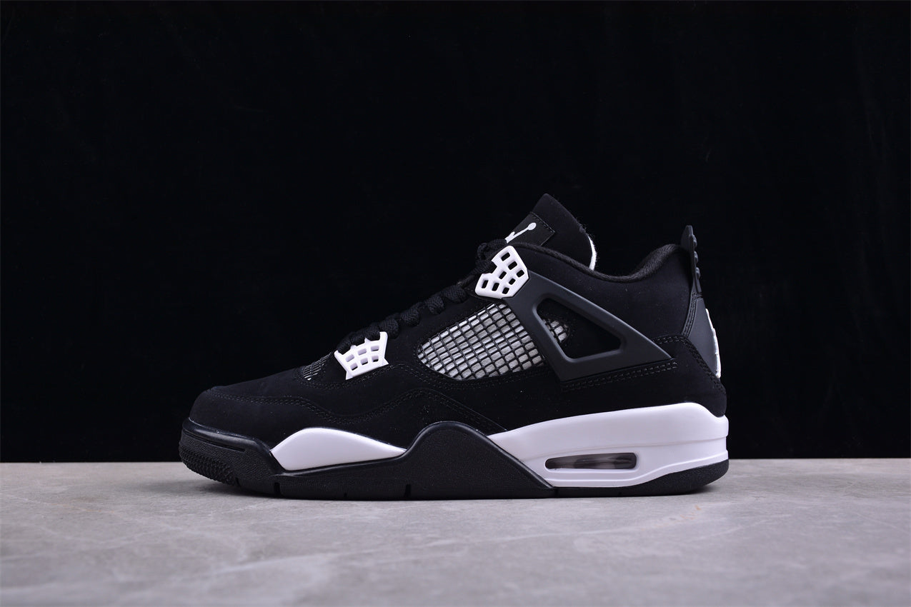 Air Jordan 4 Retro "White Thunder" – AJ4 FQ8138-001