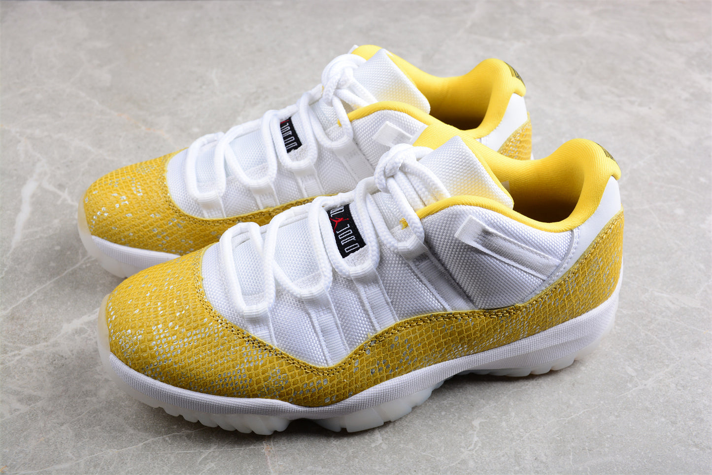 Air Jordan AJ11 Low SE "Yellow Snakeskin" AJ11 AH7860-107