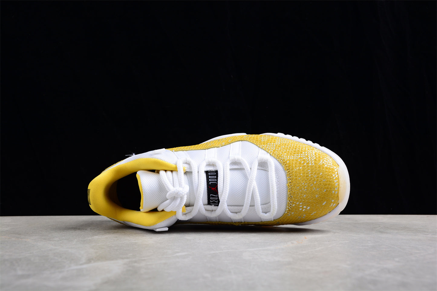 Air Jordan AJ11 Low SE "Yellow Snakeskin" AJ11 AH7860-107