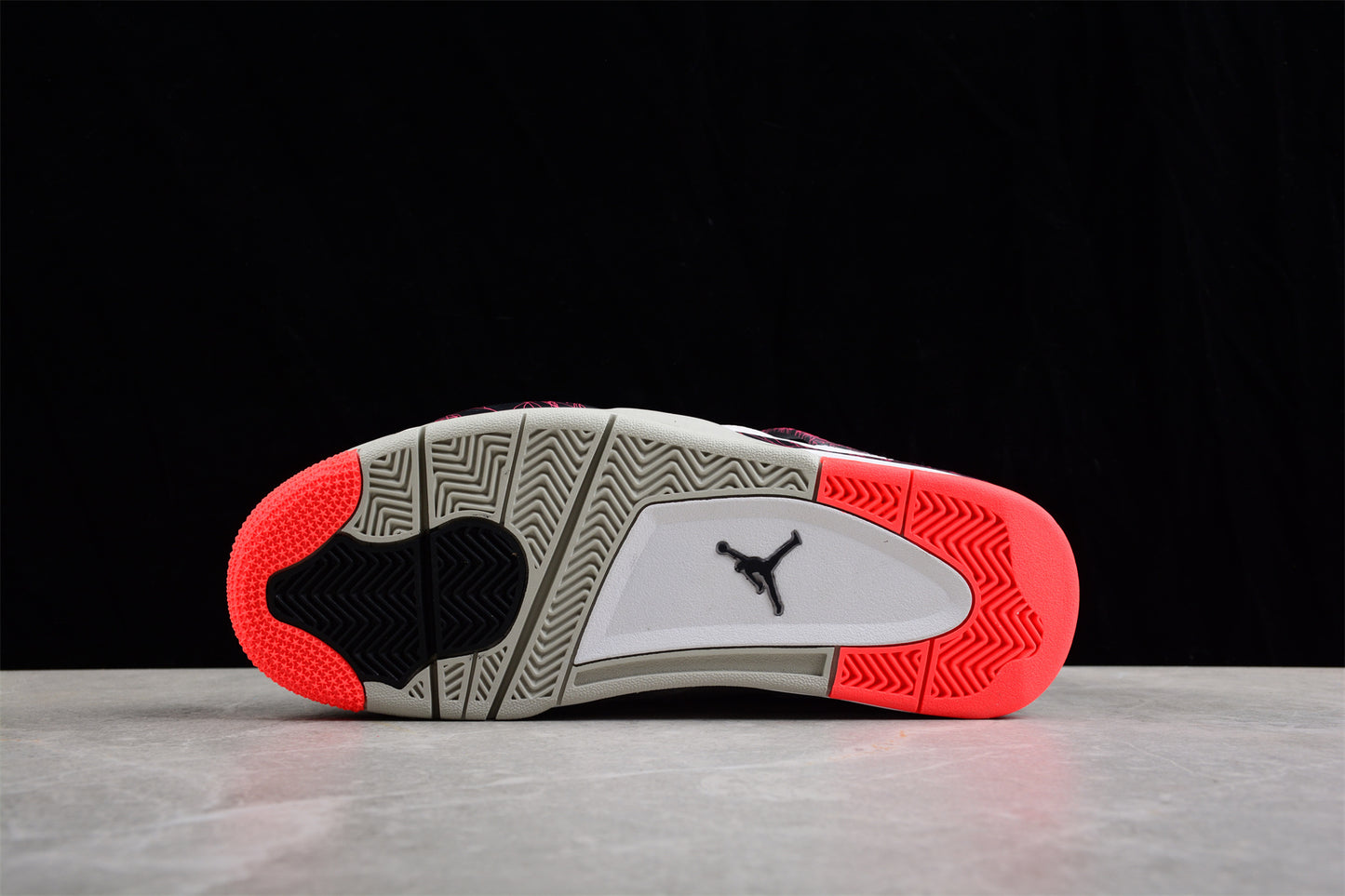 Air Jordan IV Hot Lava AJ4 308497-116