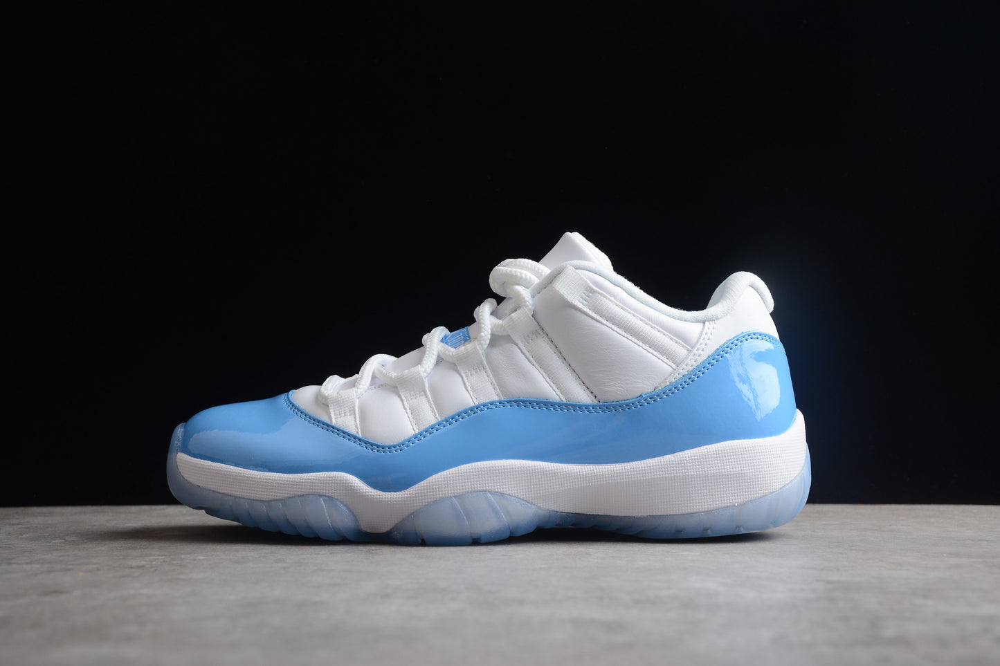 Air Jordan Retro 11 Low “Legend Blue”AJ11 528895-106