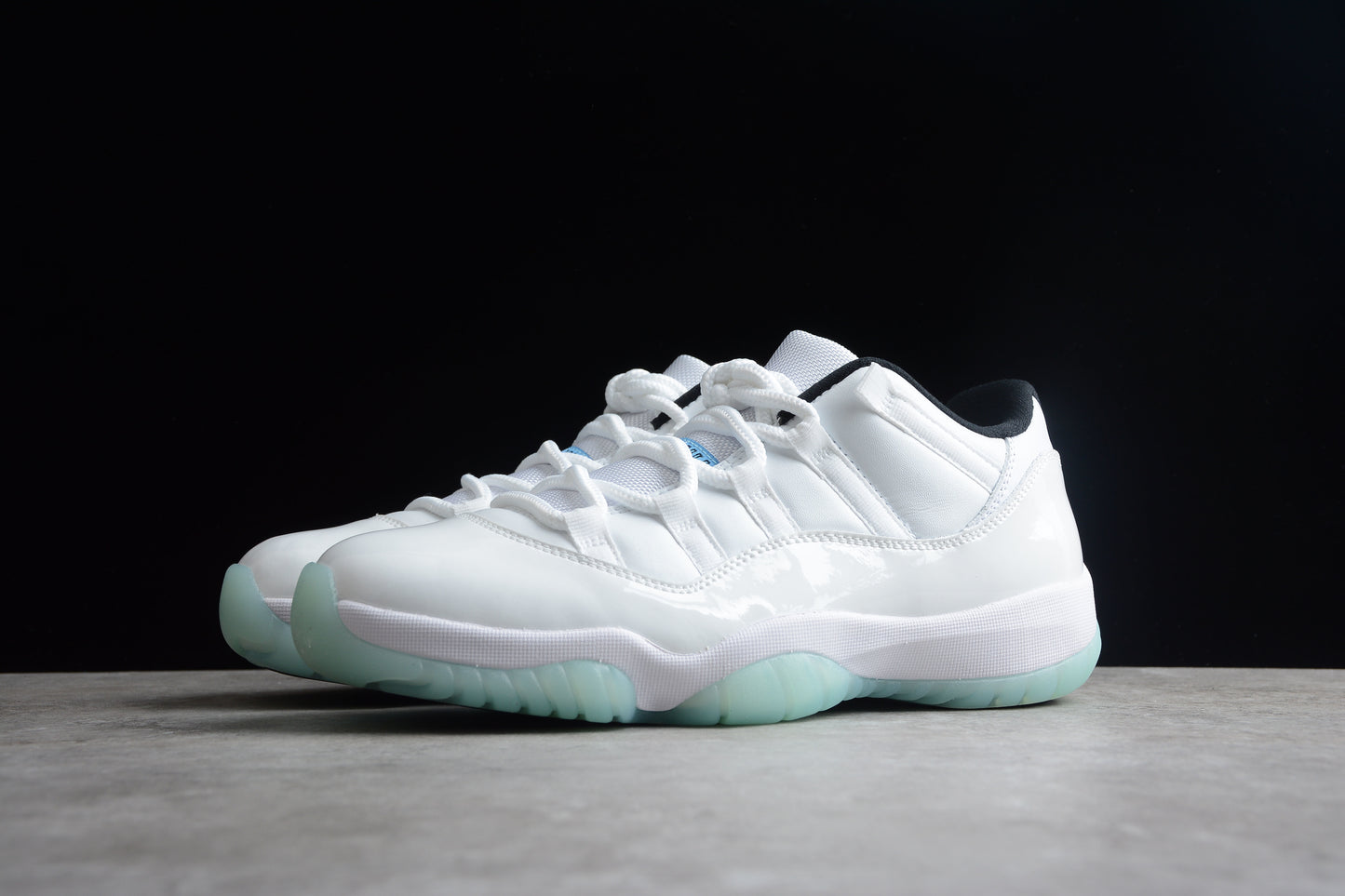 Air Jordan Retro 11 Low “Legend Blue”AJ11 AV2187-117