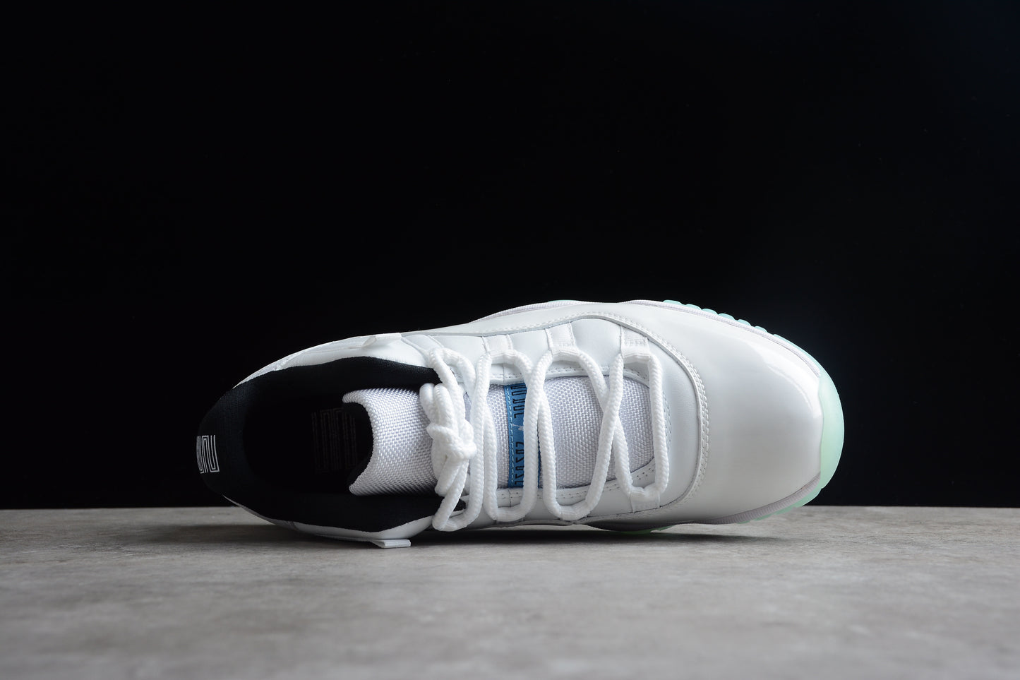 Air Jordan Retro 11 Low “Legend Blue”AJ11 AV2187-117