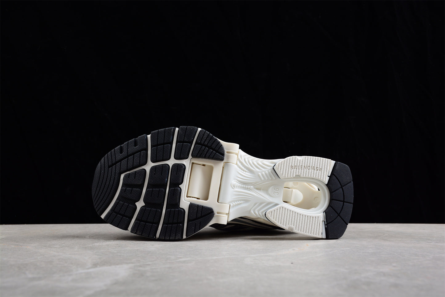 BalenciagaX-Pander 6.0 W2RA41291