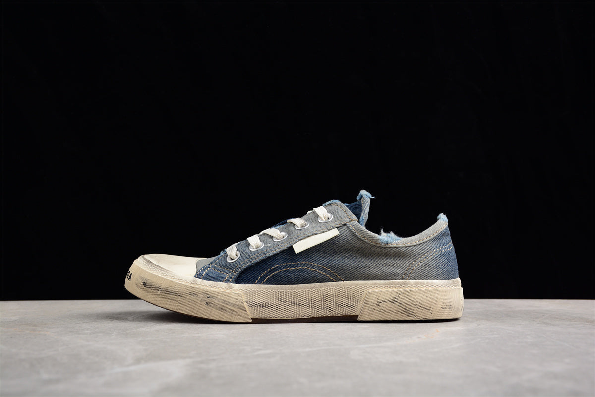 Balenciaga 22 PARIS Summer Low-top shoes