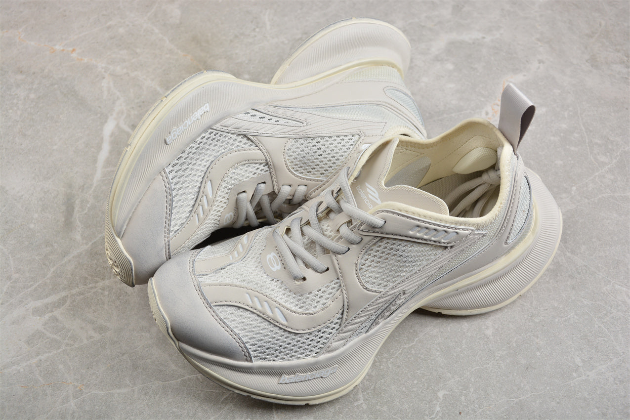 Balenciaga Circuit WFLGY0261