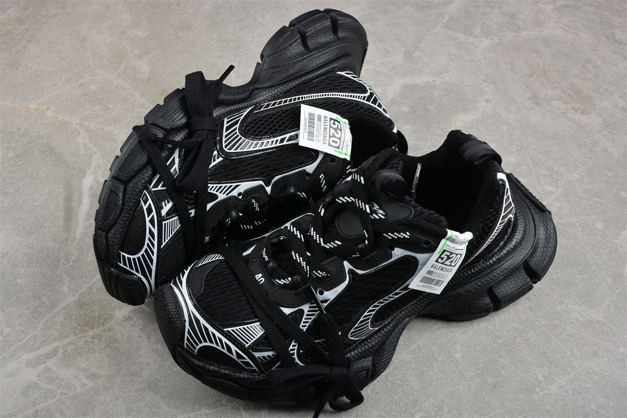 Balenciaga Phantom Sneaker 3XL W2RB80102