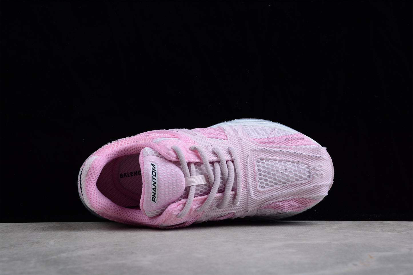 Balenciaga Phantom Sneaker W2E915390