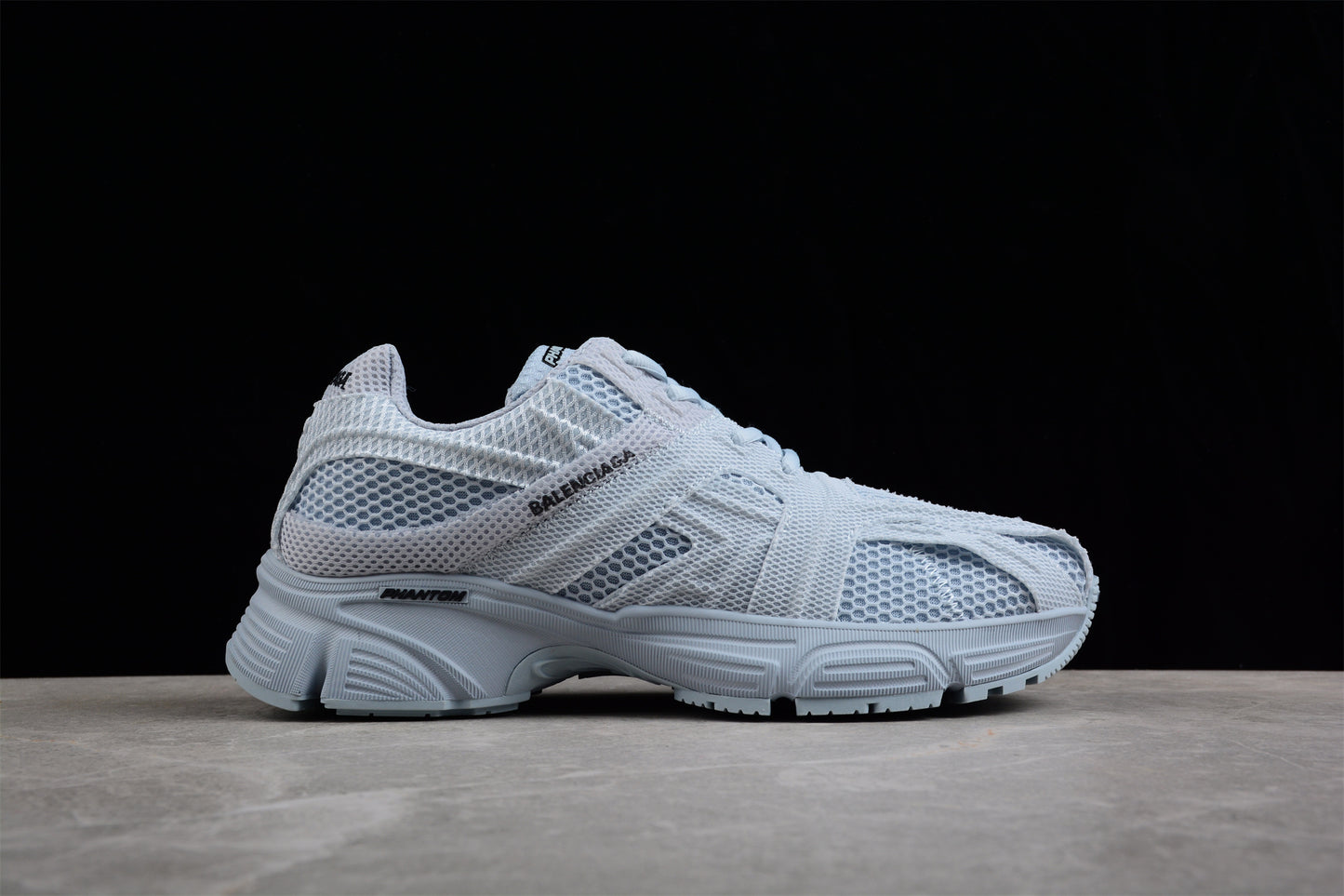 Balenciaga Phantom Sneaker W2E924901