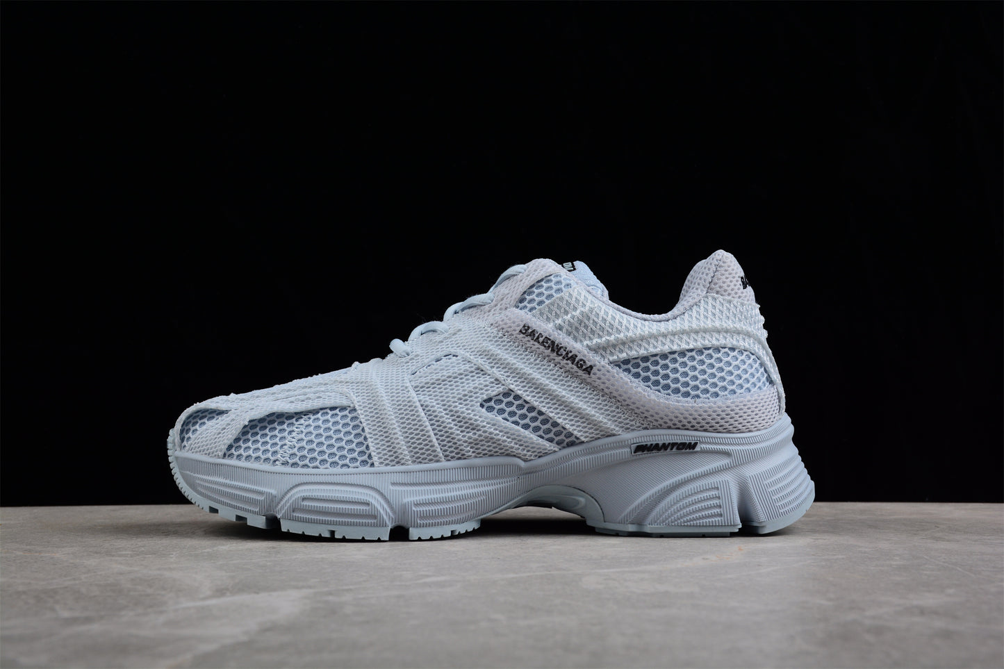 Balenciaga Phantom Sneaker W2E924901