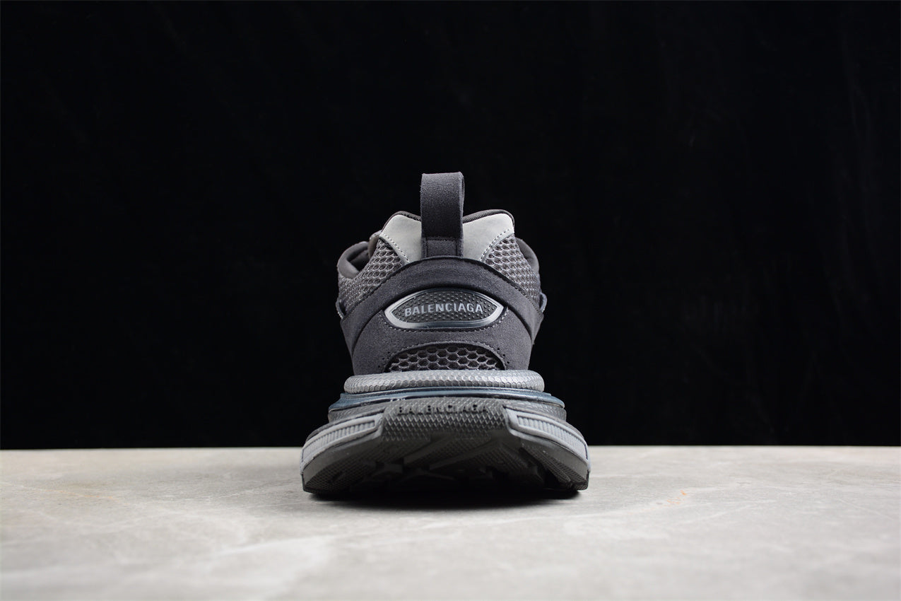 Balenciaga Phantom Sneaker W3XLI1819