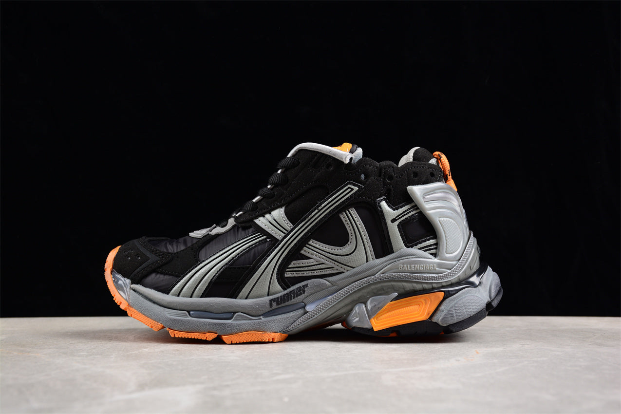 Balenciaga Runner 7.5 W3RNY4018