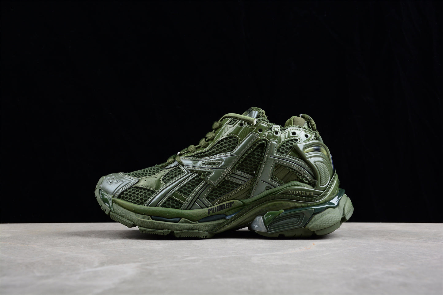 Balenciaga Runner Kith Four.Color 7.0 21ss W1RN32025