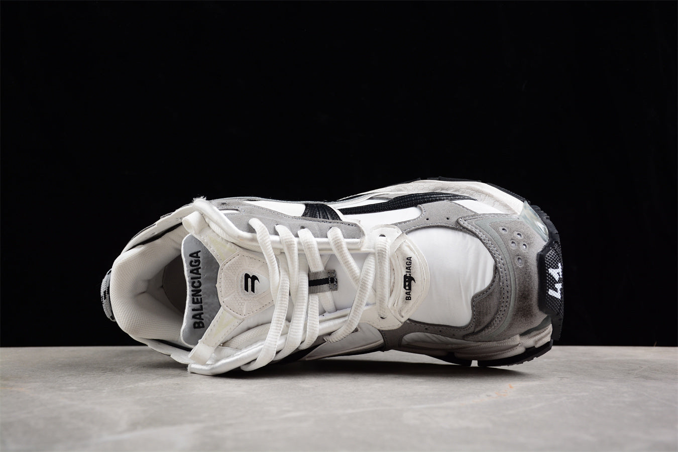 Balenciaga Runner Kith Four.Color 7.0 21ss W3RNY9012