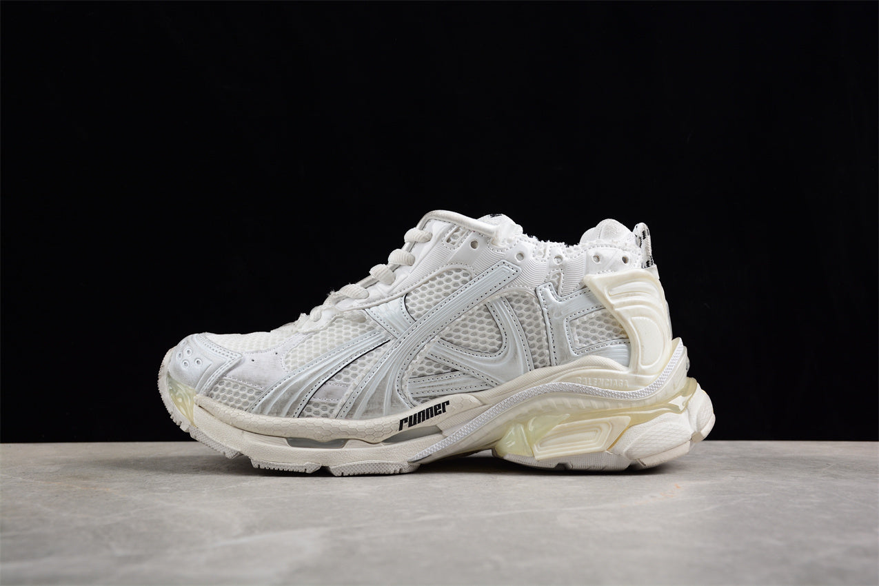 Balenciaga Runner Kith Four.Color 7.0 W3RBW0102