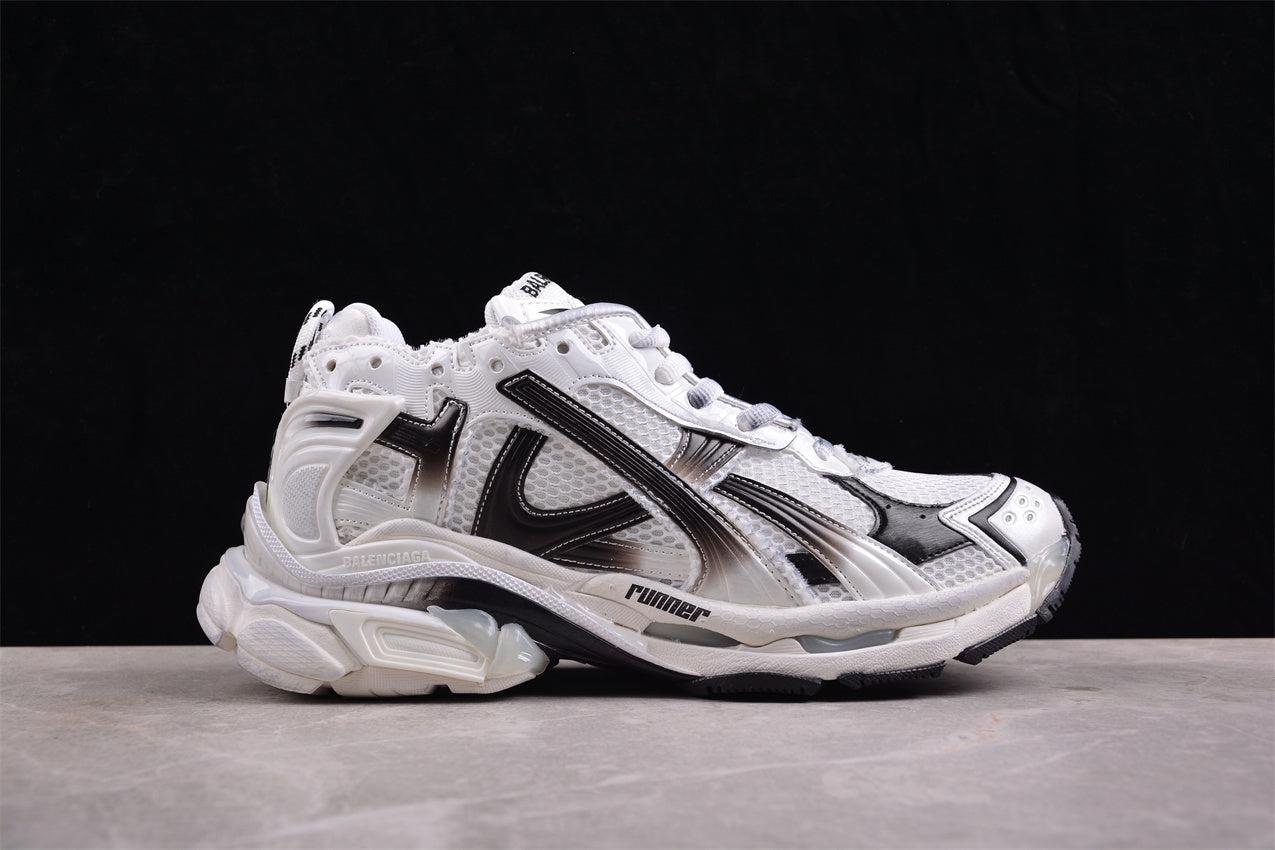 Balenciaga Runner Kith Four.Color W3RUNG9010