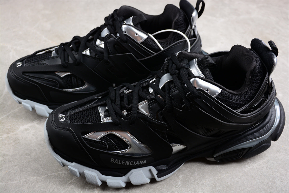 Balenciaga Track Sneaker W2FSC1081