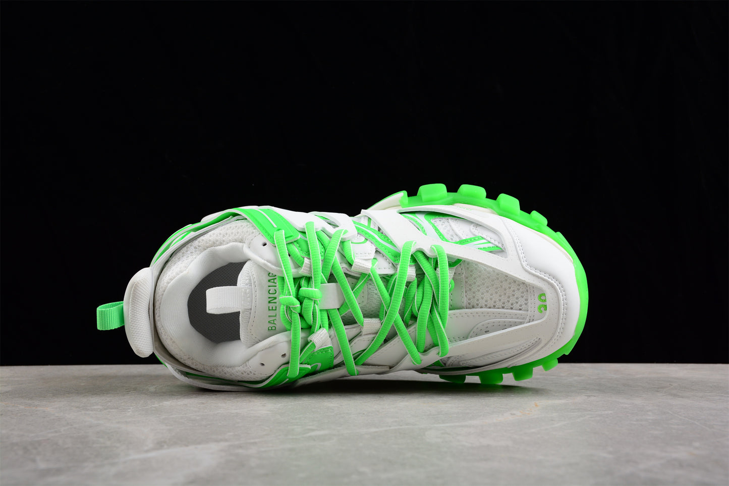 Balenciaga Track Sneaker W3RL19035