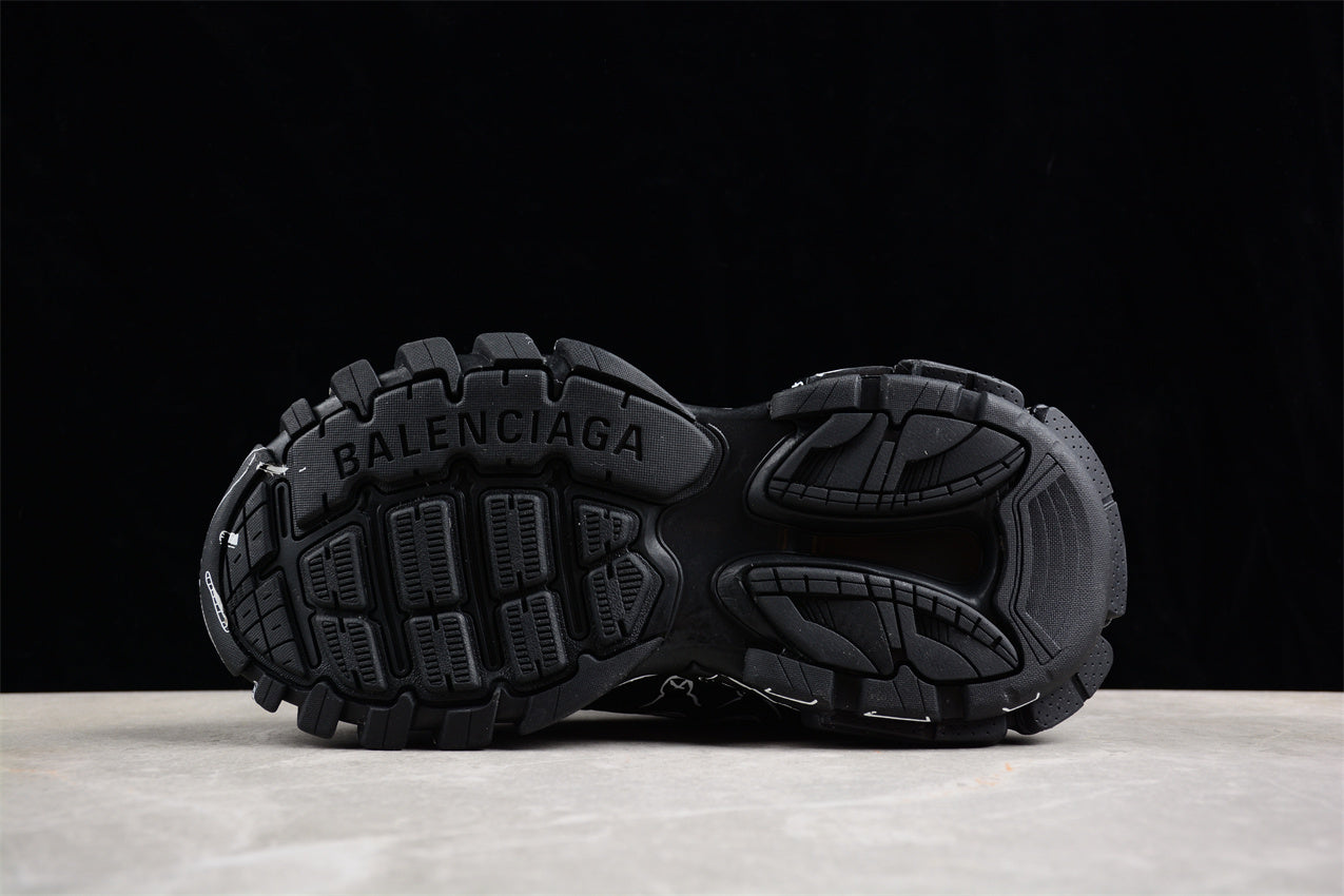Balenciaga Track Sneaker W3SR22315