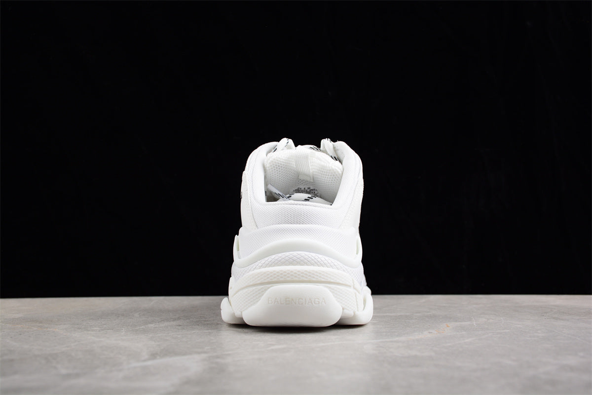 Balenciaga Triple S Sneaker W2F50125